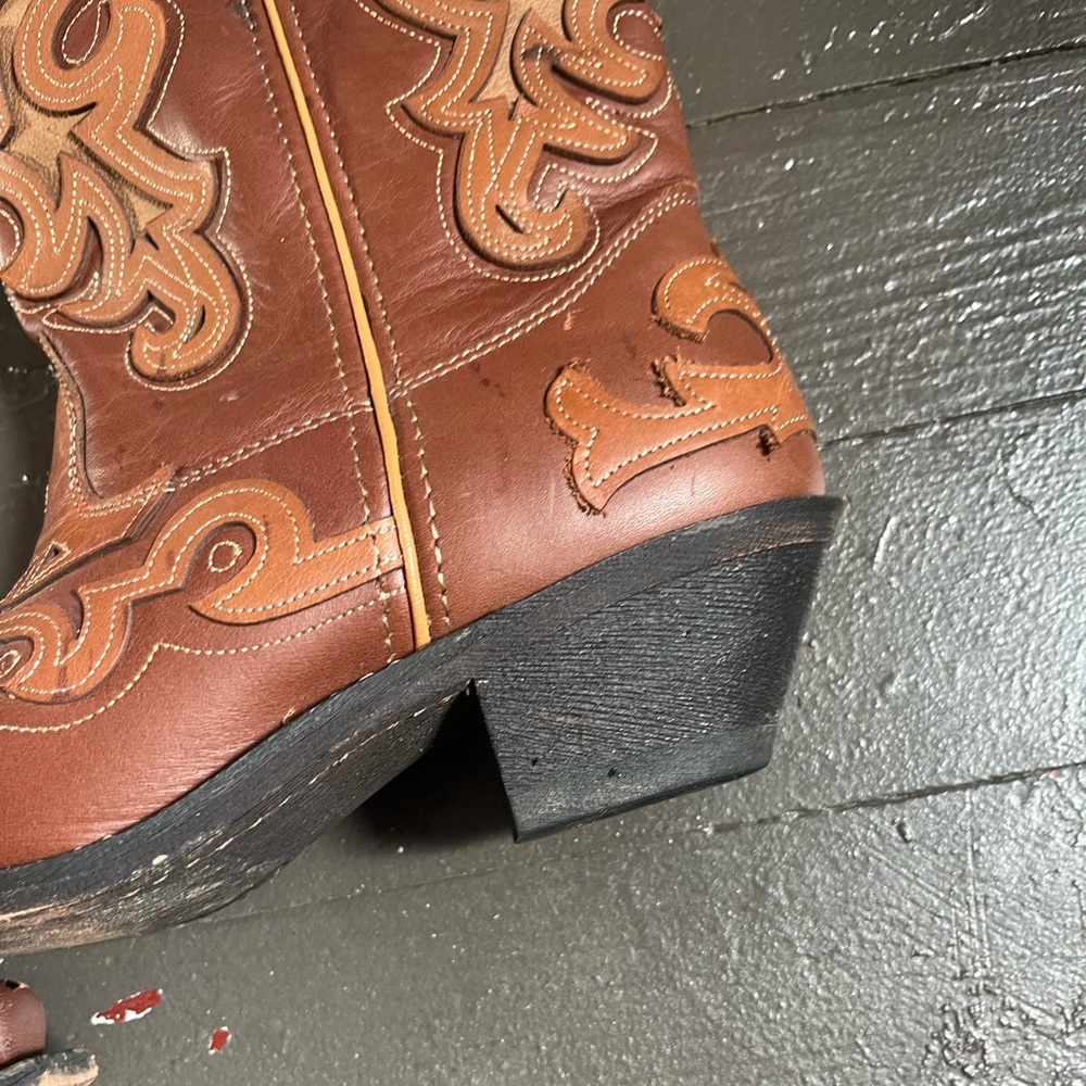 Rockin Country brown leather embroidered 8M western cowboy boots - Picture 3 of 9
